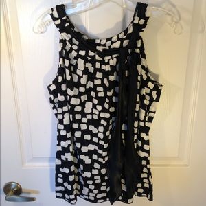 AB Studio Black and Off White Sleeveless Top Medium